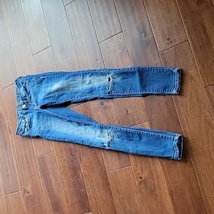 Aeropostale distressed skinny jeans.  Juniors size 000.